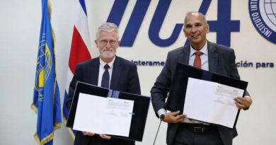 IICA y CIRAD renuevan alianza estratégica para impulsar la innovación agroecológica…